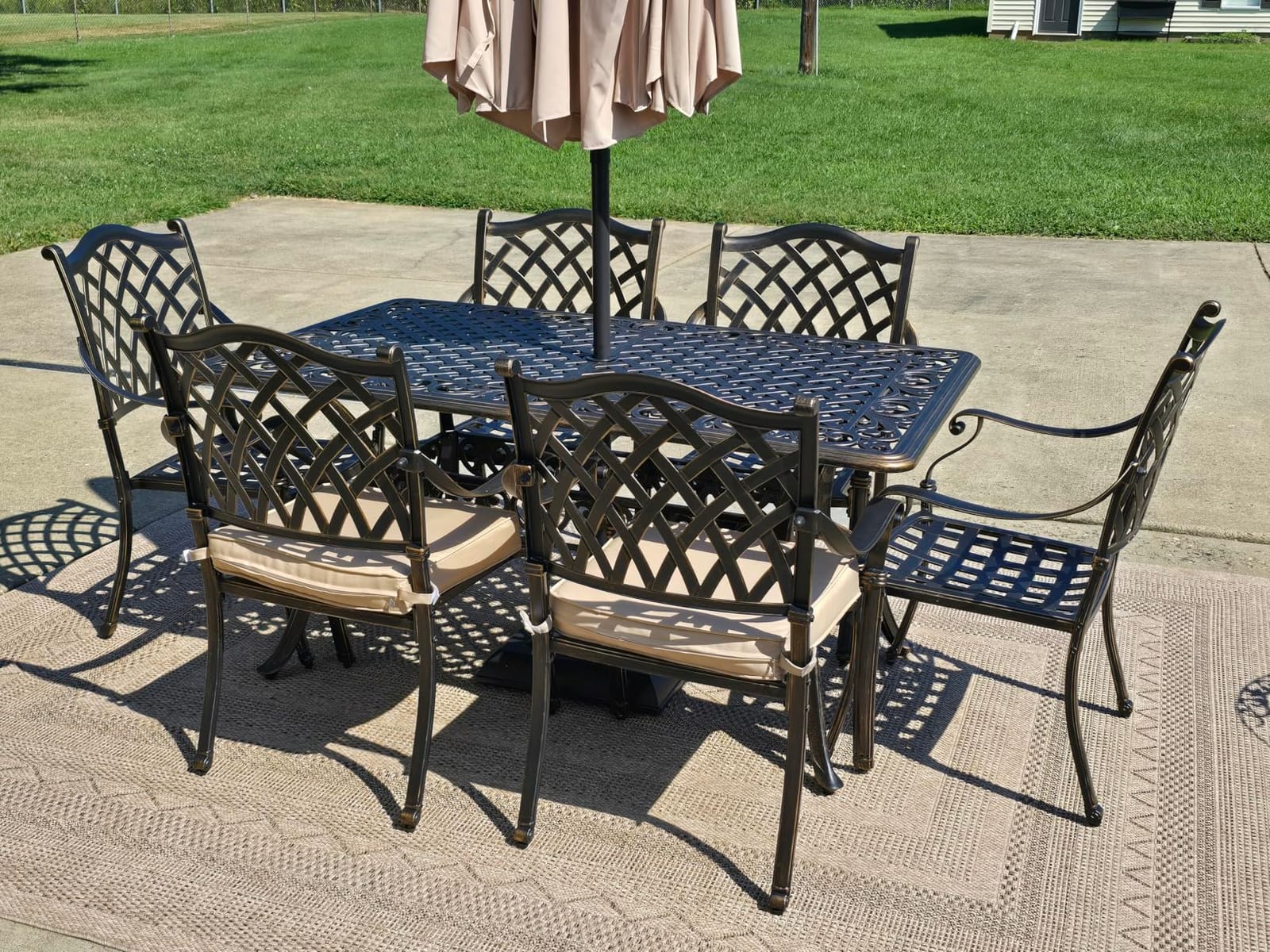 9-Piece Cast Aluminum Outdoor Table and Chairs, Classic Vintage Patio Dining Set for 8 Include 87