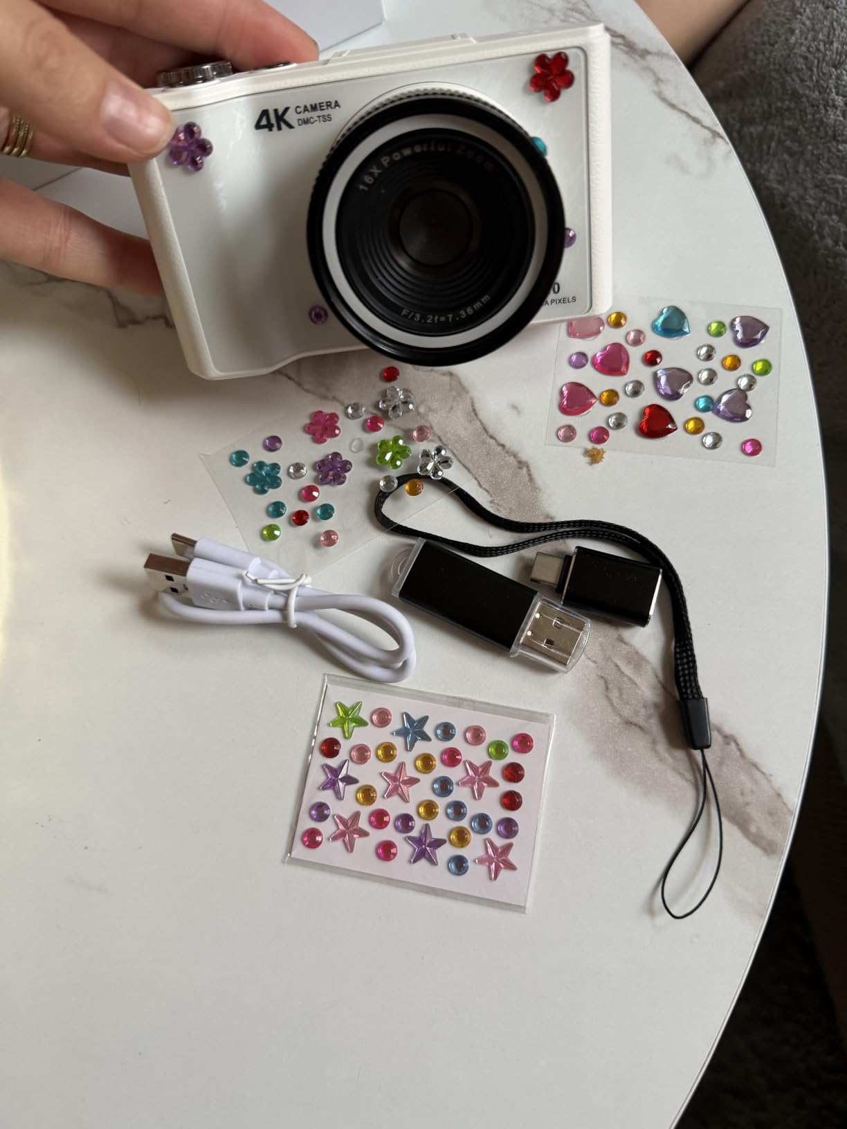W & O 4K Digital Camera for Photography,180°Flip Screen Kids Digital Camera customer photo 2