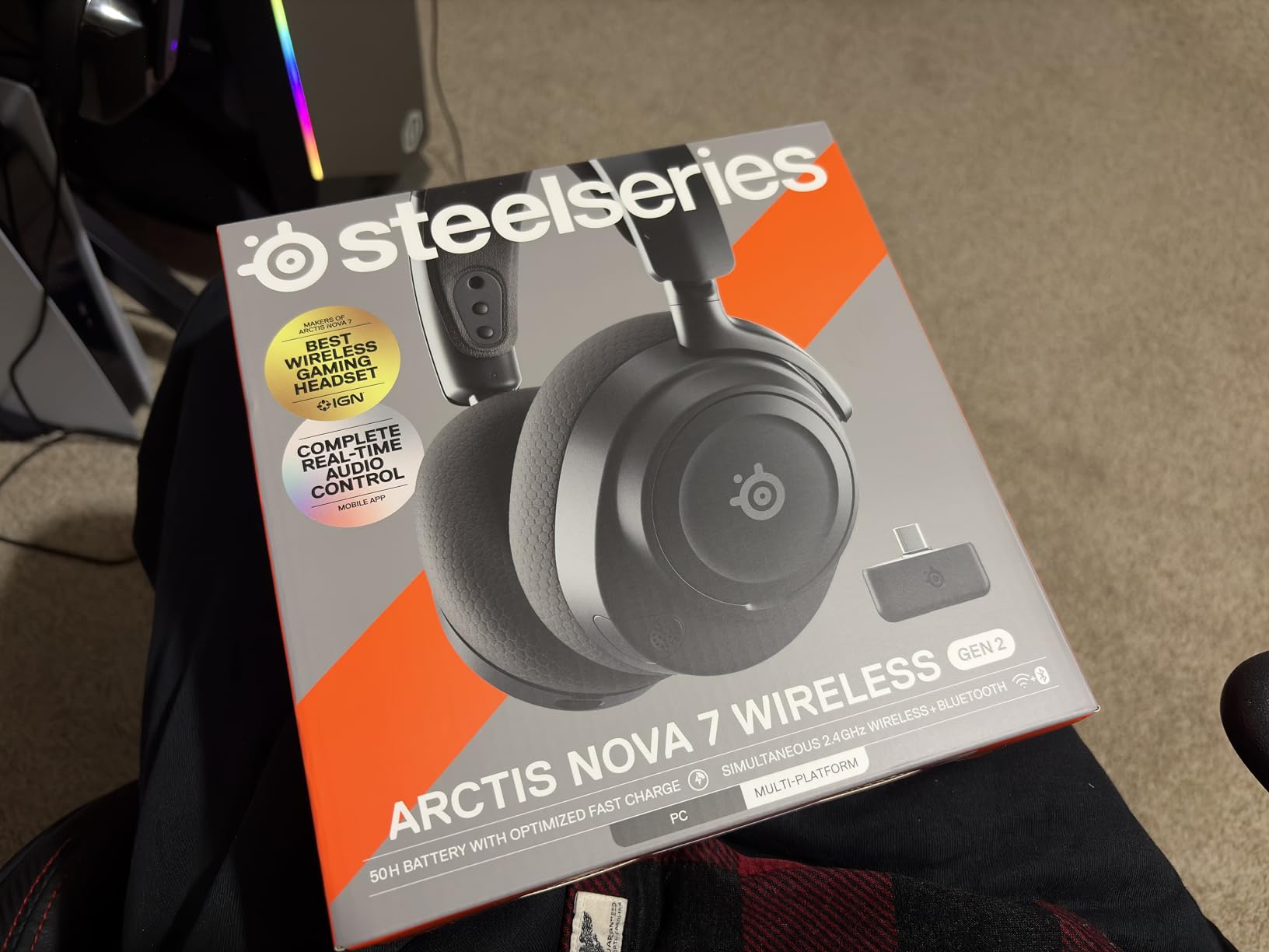 SteelSeries Arctis Nova 7 Wireless Gen 2 Gaming Headset - Real-Time App Control, 50+ HR Play, Neodymium Drivers, Mix 2.4GHz/Bluetooth, PC, PS5, PS4, Switch 1/2, Mobile - Black customer photo 1