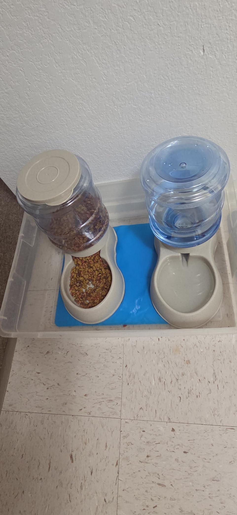 2 Pack Automatic Cat Feeder and Water Dispenser 1.3 Gallon Dog Gravity Food Feeder and Water with Ice Pack Stainless Steel Dry Food and Water Bowl for Small Medium Large Pets (Grey) customer photo 1