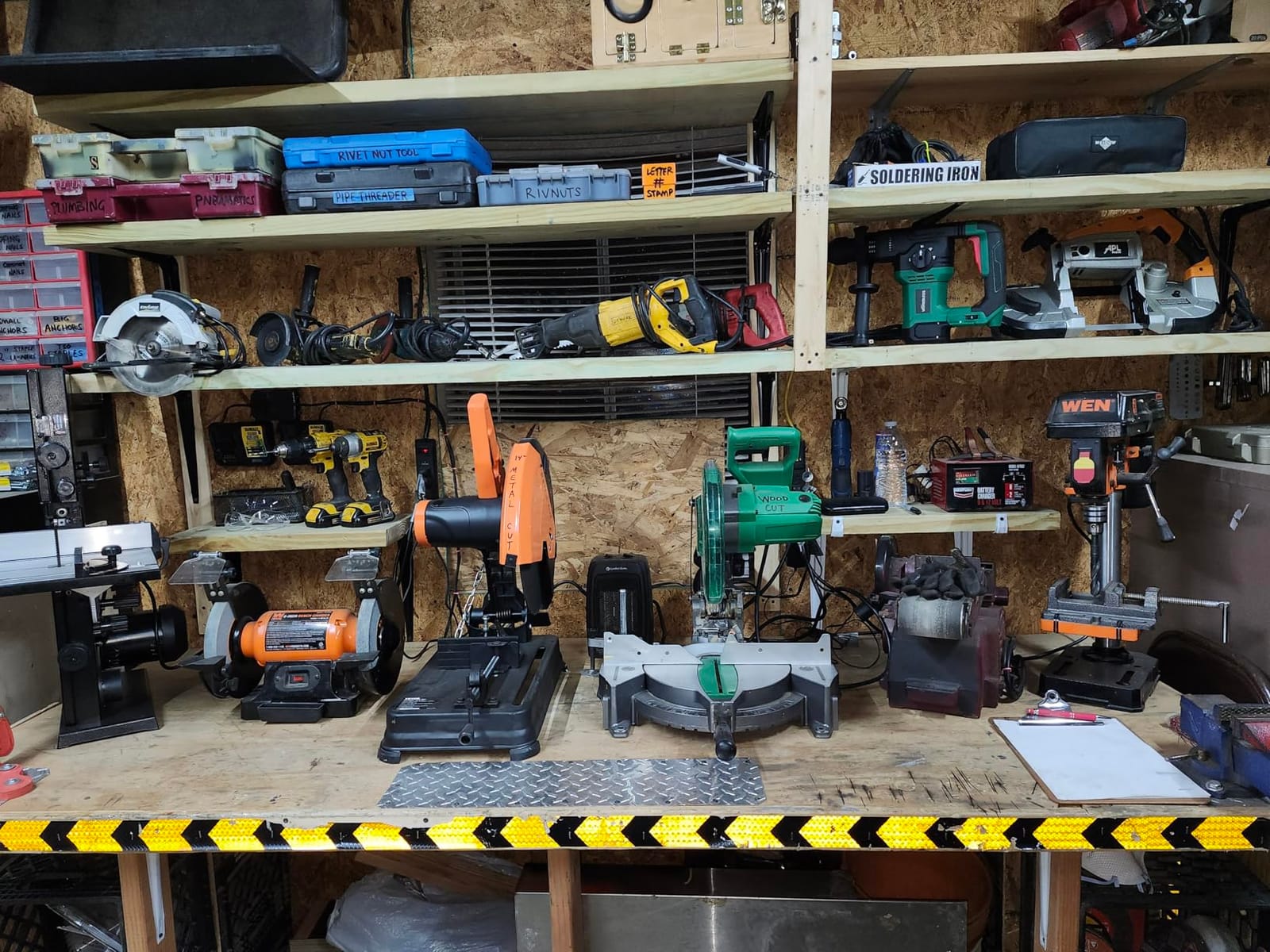 VEVOR Chop Saw, 14-inch Stainless Steel Cold Cut Blade, 3500 W Powerful Brushless Motor, 750-1200 r/min Adjustable Speed, Metal Cutting Chop Saw for Metal Square and Flat Tubes, Steels (240V/60HZ) customer photo 2