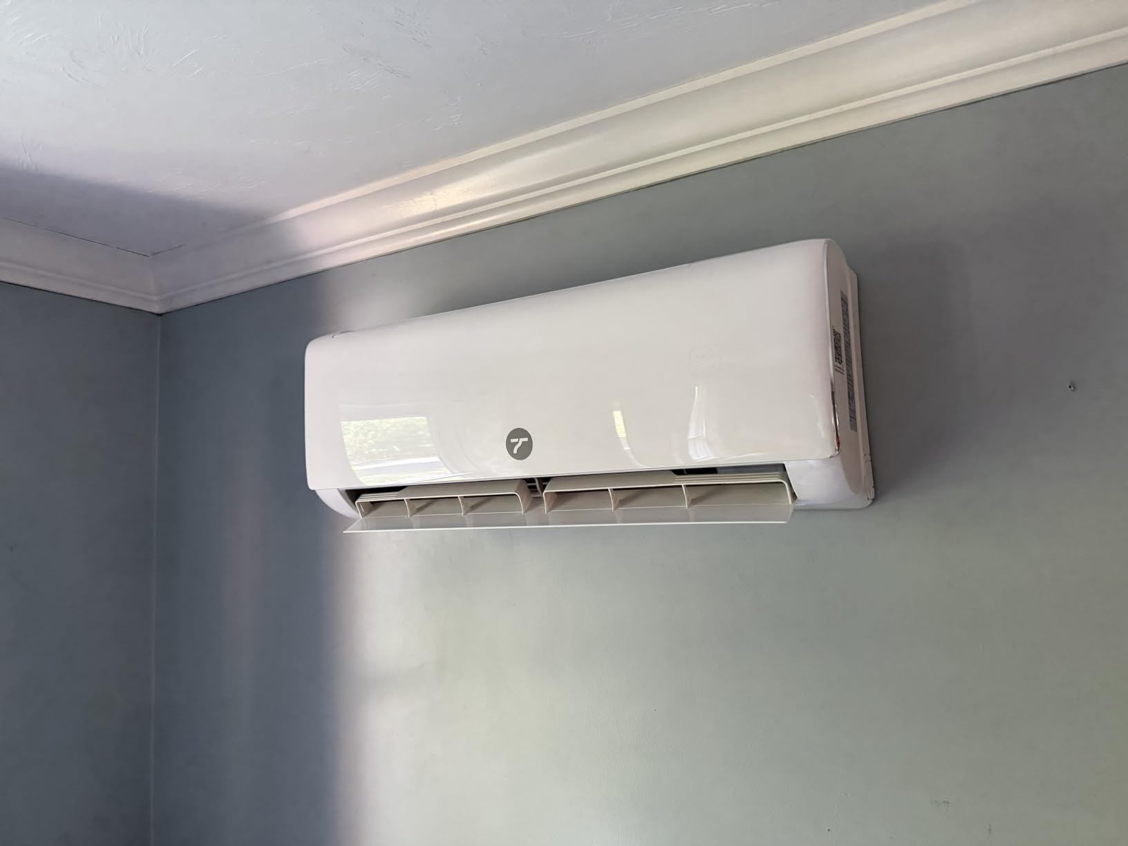 12000 BTU Mini Split Air Conditioner, 115V 22 SEER2 AC & Heat Pump customer photo 2
