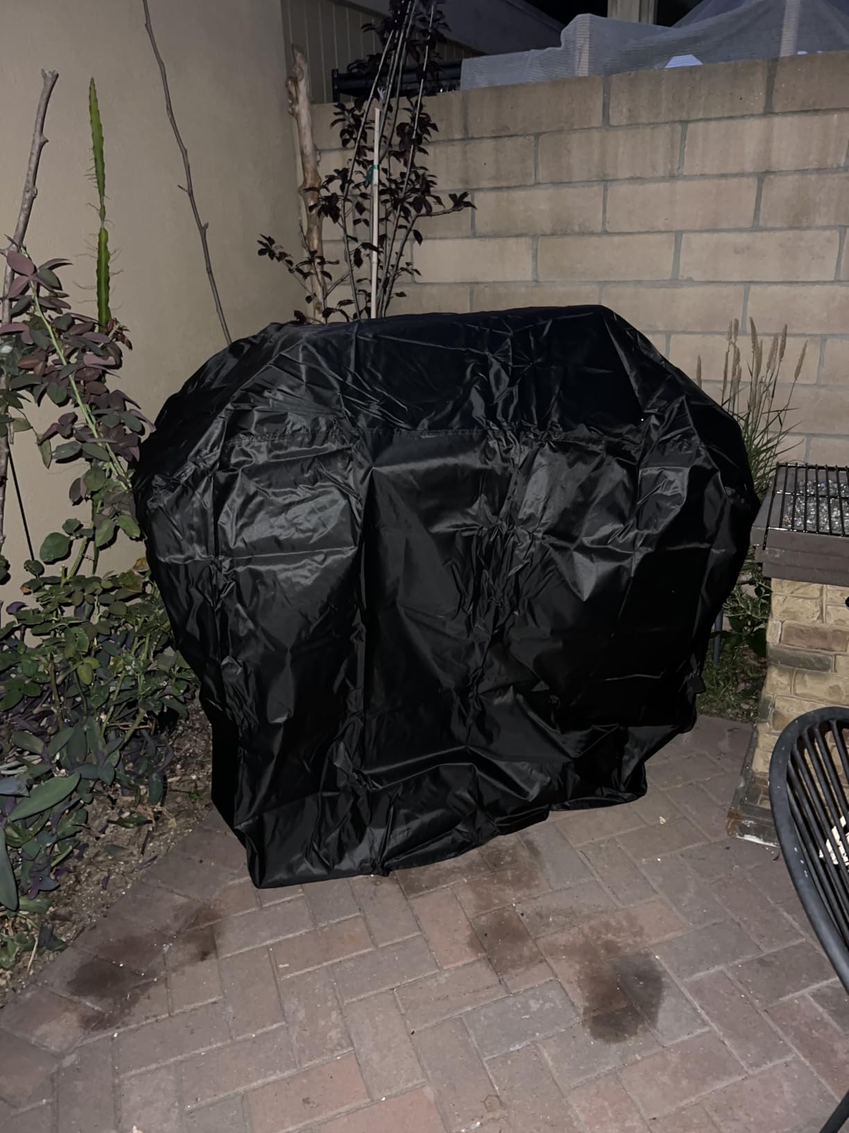 Griddle Cover, 36 Inch BBQ Gas Flat Top Grill Cover for Blackstone Grill, Waterproof, Anti-Uv, Rip-Proof, Fade Resistant Material, Outdoor Griddle Cover with Hook-and-Loop Straps, Black customer photo 2