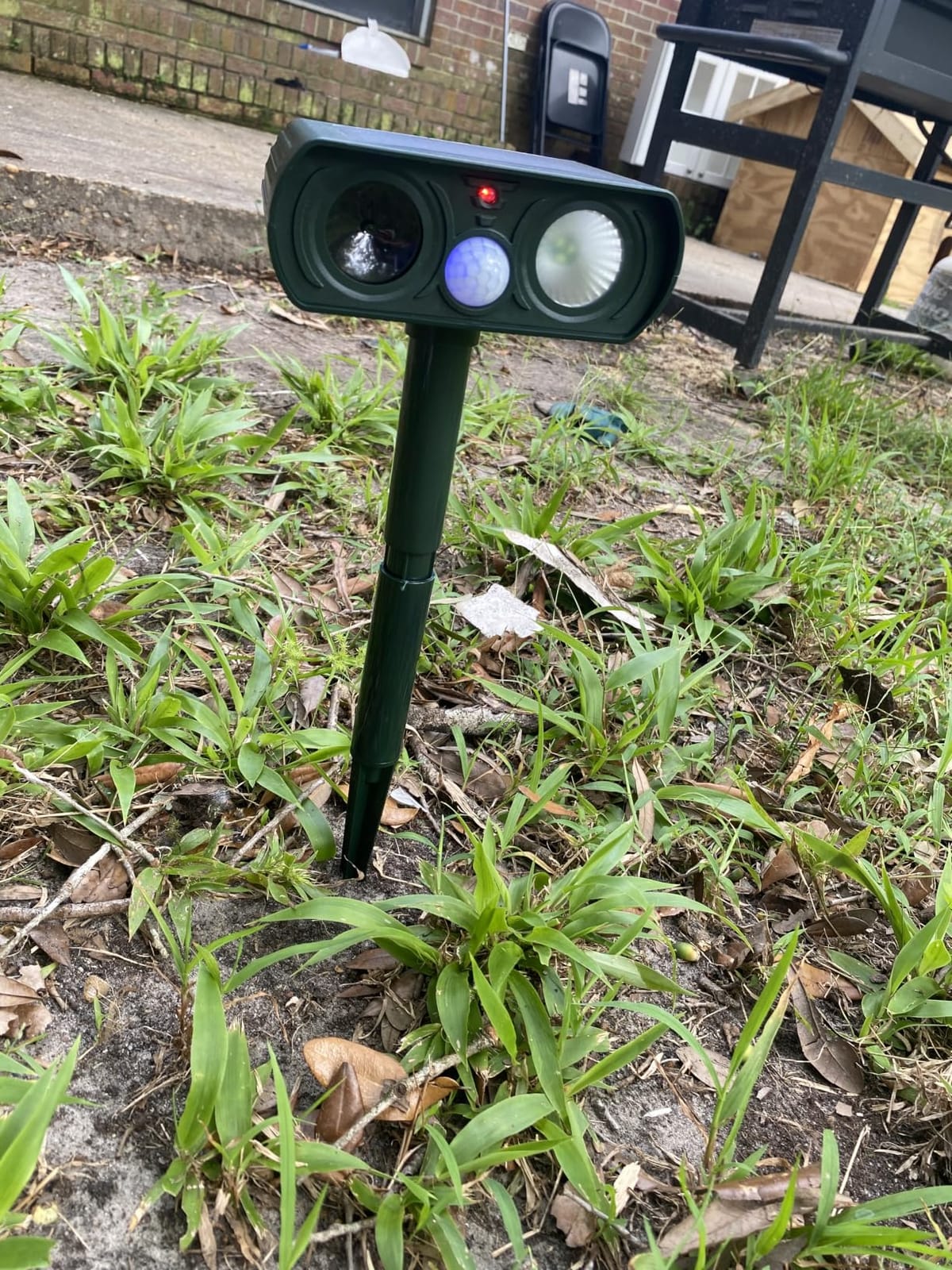 Solar Ultrasonic Animal Repellent Outdoor, Deer Repellent Devices Waterproof, Cat Squirrel Rabbit Dog Raccoon Deterrent Animal Repeller with Motion Detection, Keep Skunk Away for Yard, Green, 2 Pack customer photo 2