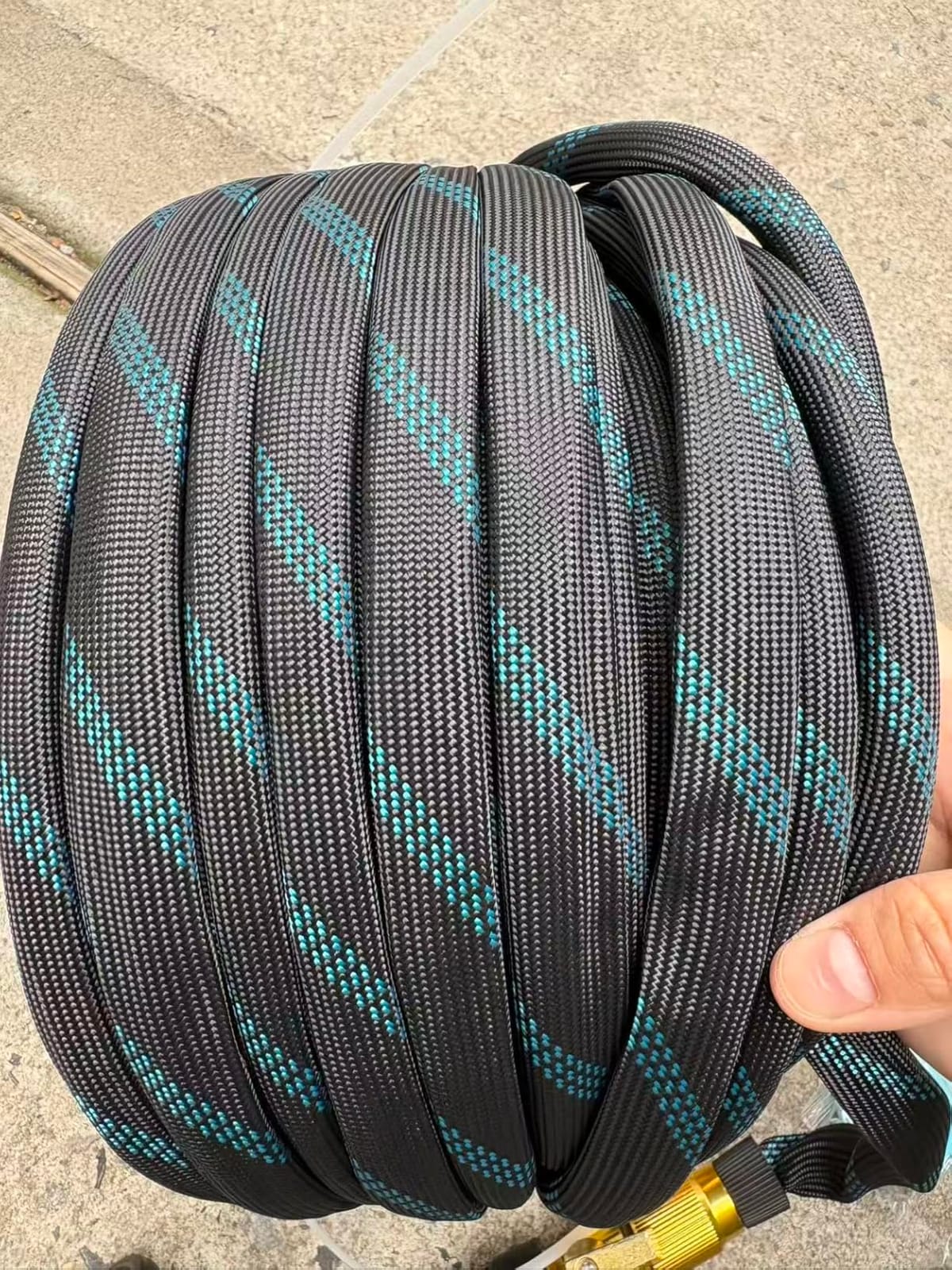 100ft Garden Hose, Non-Expandable & Burst-Resistant Water Hose, Durable 3/4
